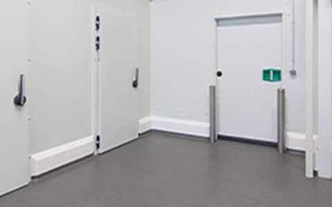 Quincaillerie diverse pour chambres froides